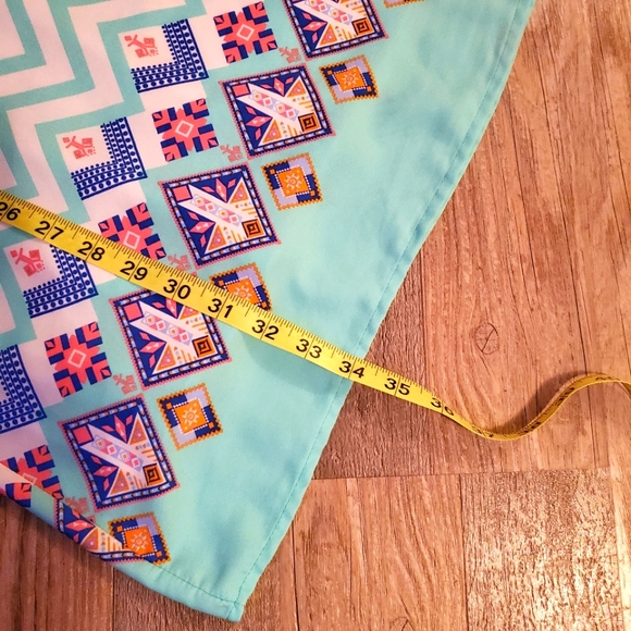 Everly Chevron Dress - Picture 2 of 4